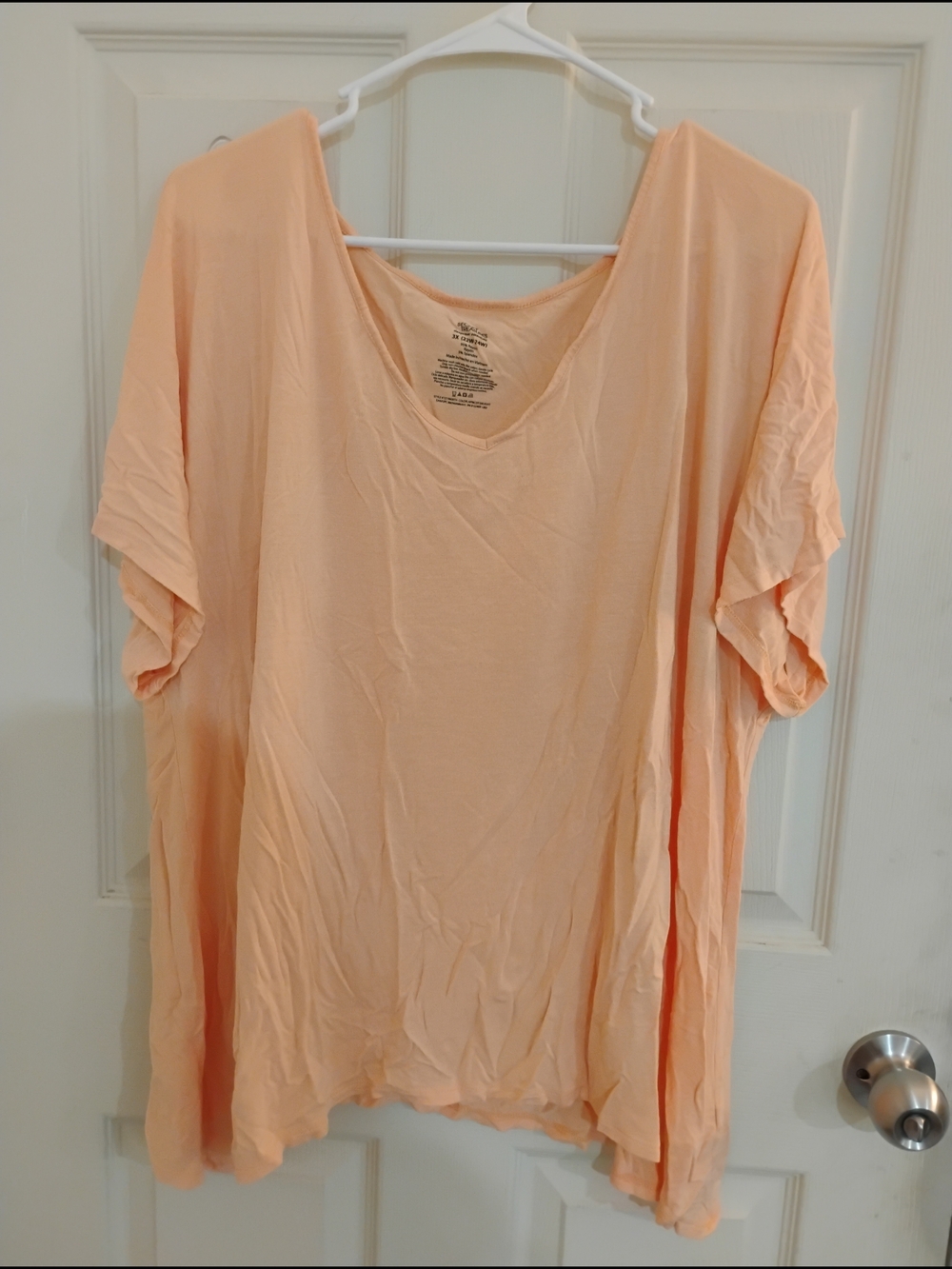 Secret Treasures Peach V-Neck Lounge Top